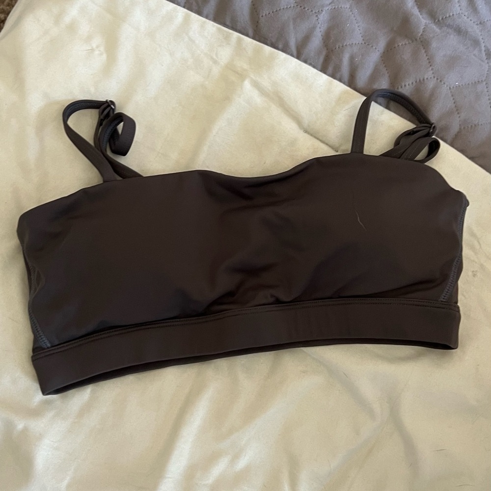 Sports bra